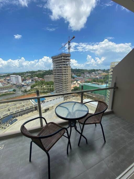 Nagoya Thamrin Apartment High Floor With View المظهر الخارجي الصورة