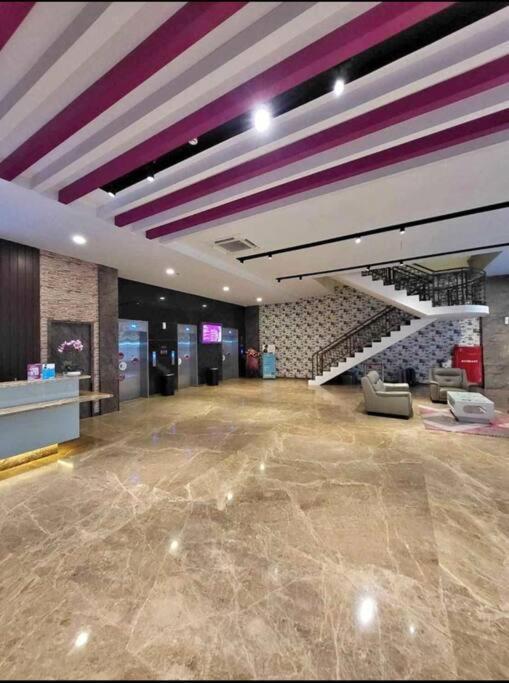Nagoya Thamrin Apartment High Floor With View المظهر الخارجي الصورة