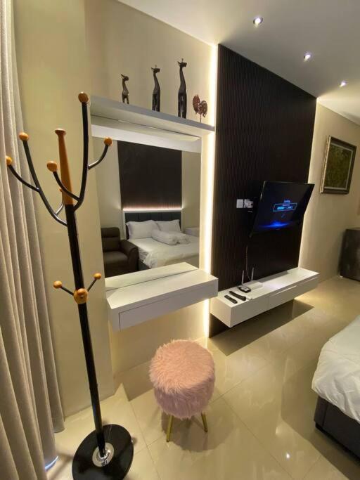 Nagoya Thamrin Apartment High Floor With View المظهر الخارجي الصورة